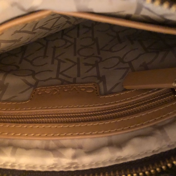 SOLD SOLD CALVIN KLEIN CROSSBODY BAG AS NEW WORN ONCE BARGAIN FOR SOMEONE - Picture 5 of 5